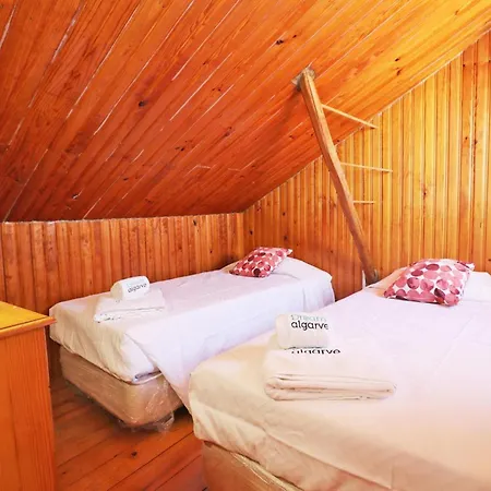 B10 - Rua Do Canal 2 Bed * Лагуш