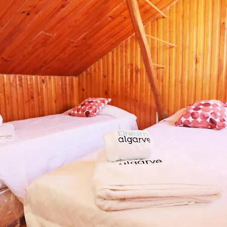 B10 - Rua Do Canal 2 Bed *